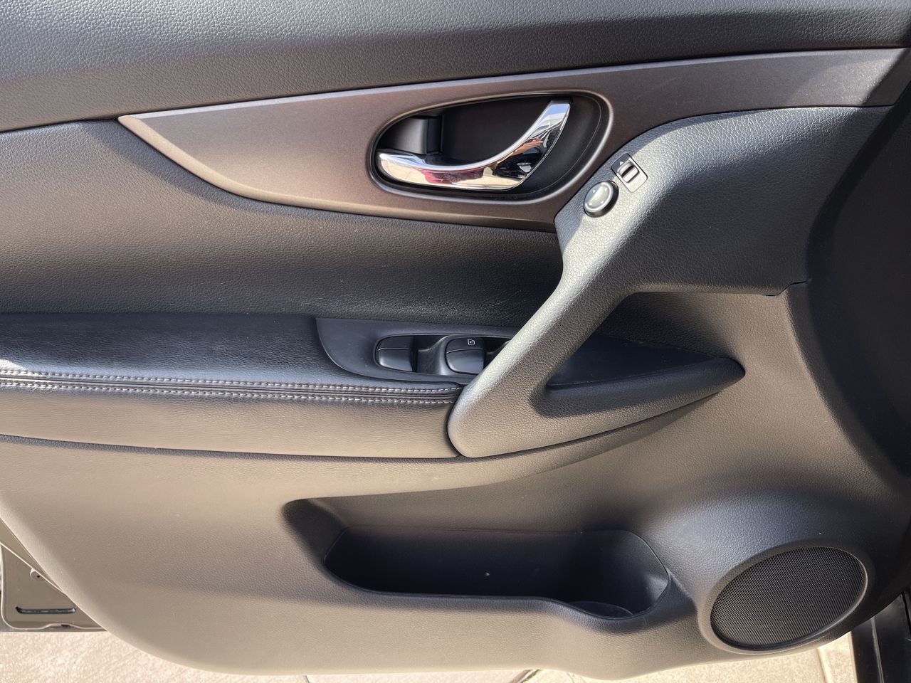 2014 Nissan Rogue in Calgary, Alberta