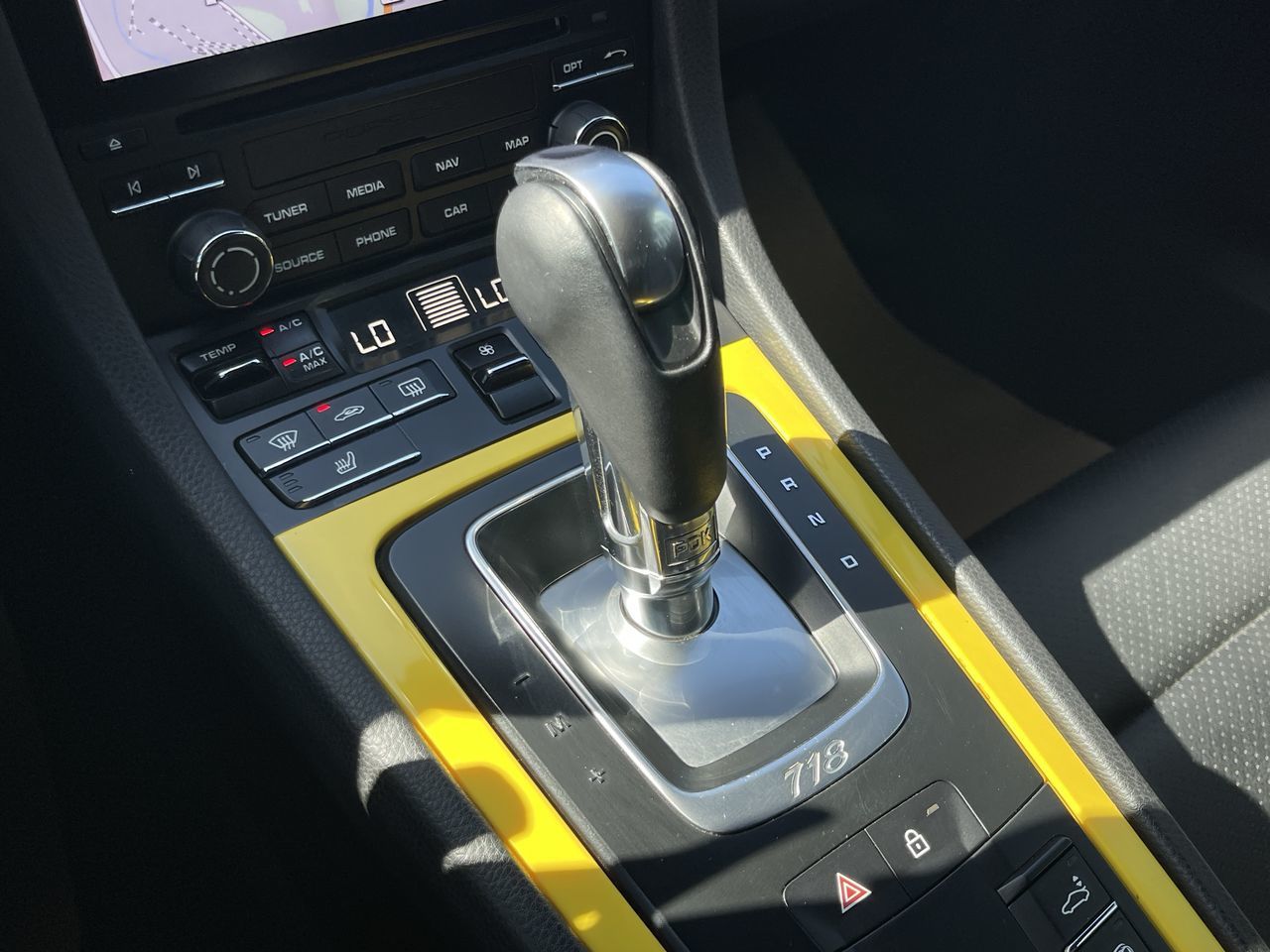 Porsche 718 Cayman  2021 à Calgary, Alberta