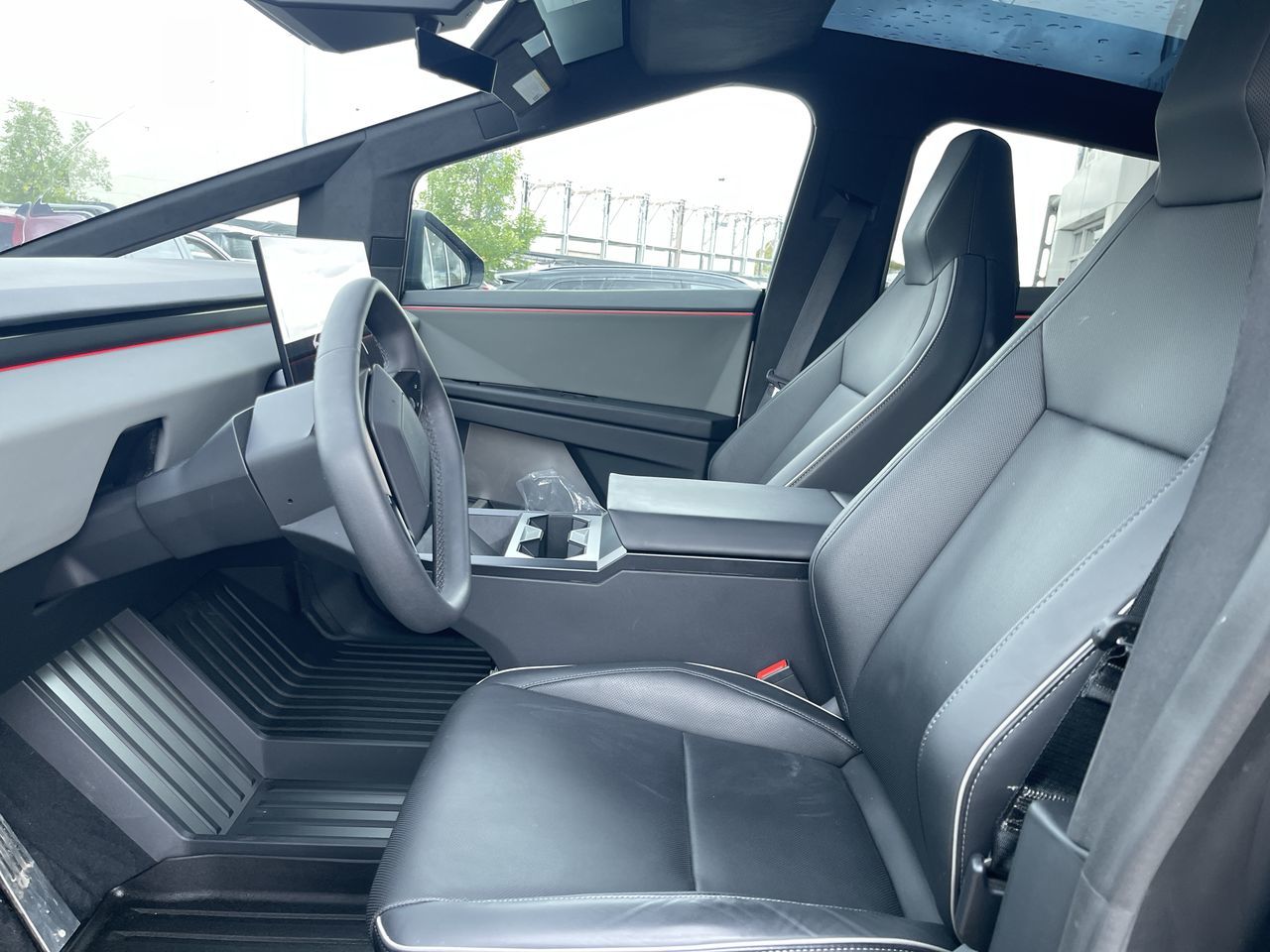 2024 Tesla Cybertruck