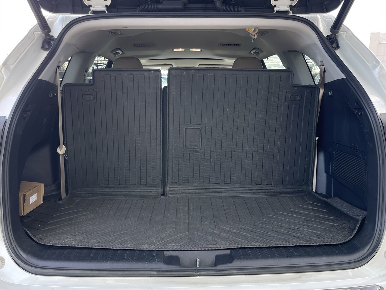 2021 Toyota Highlander in Calgary, Alberta