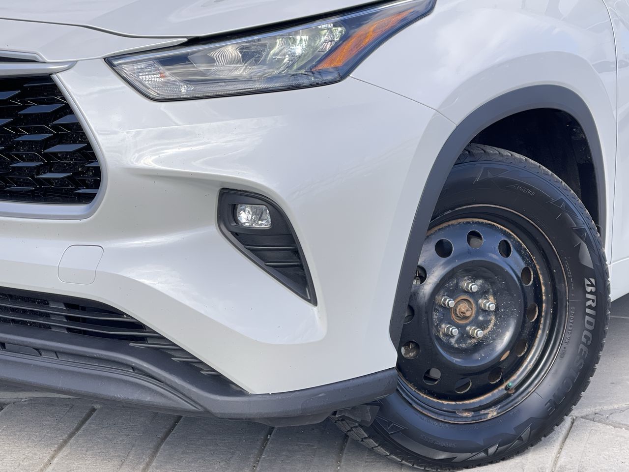 2021 Toyota Highlander in Calgary, Alberta