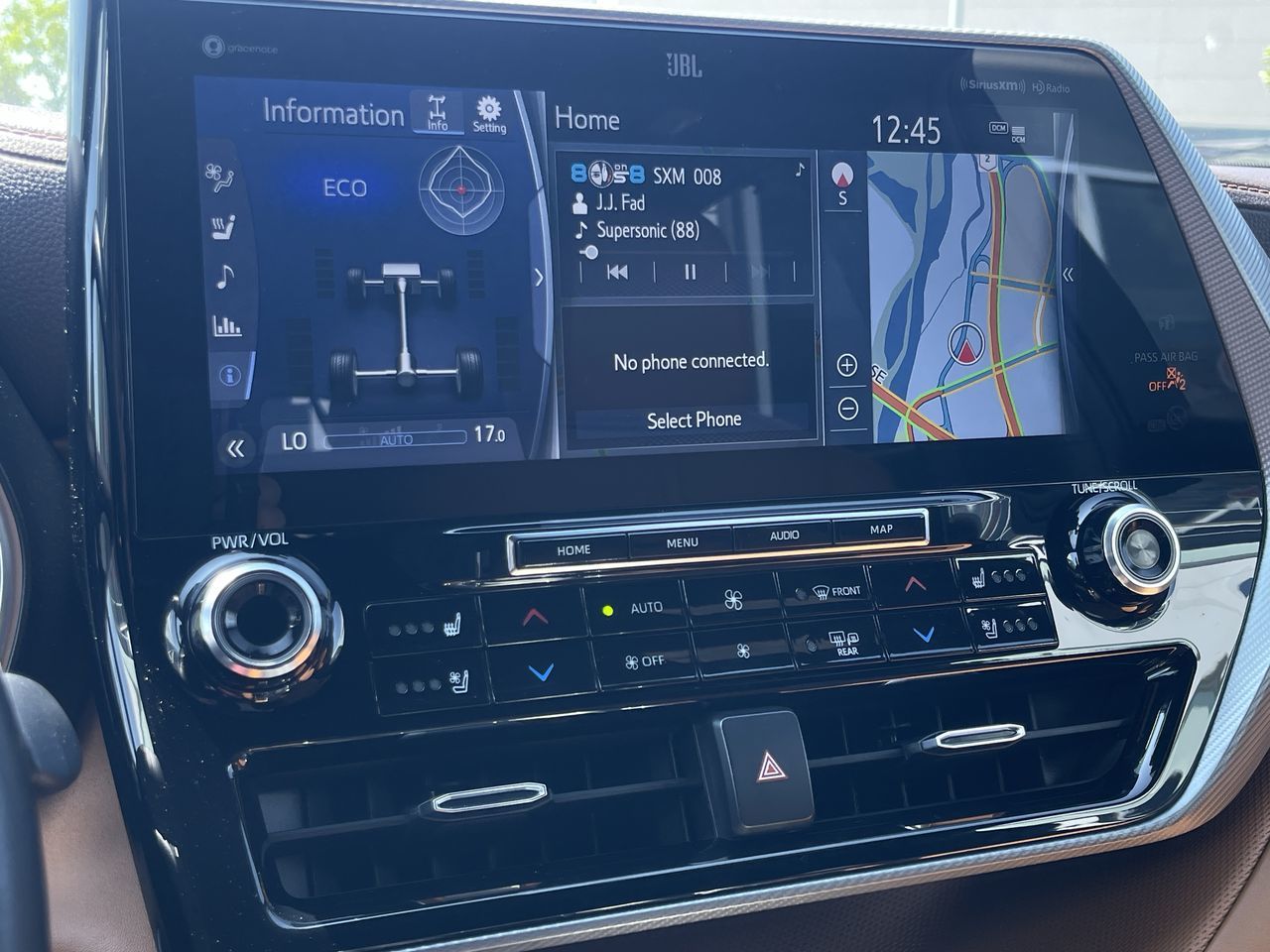 2021 Toyota Highlander in Calgary, Alberta