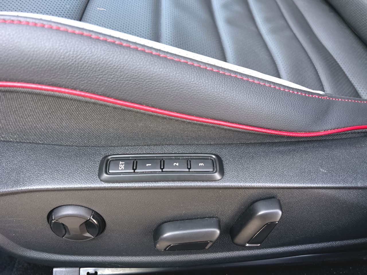 2024 Volkswagen Golf GTI