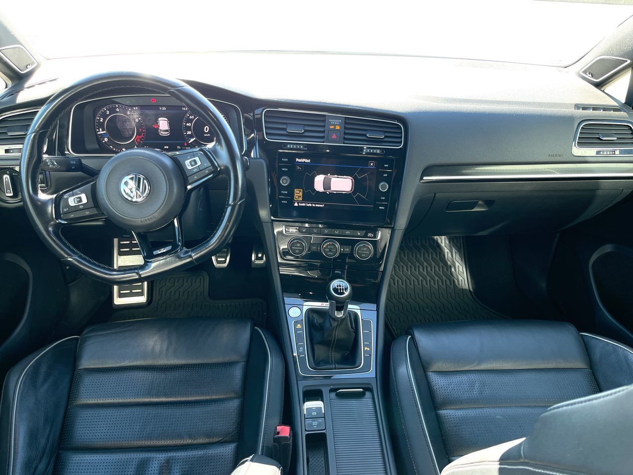 2019 Volkswagen Golf R