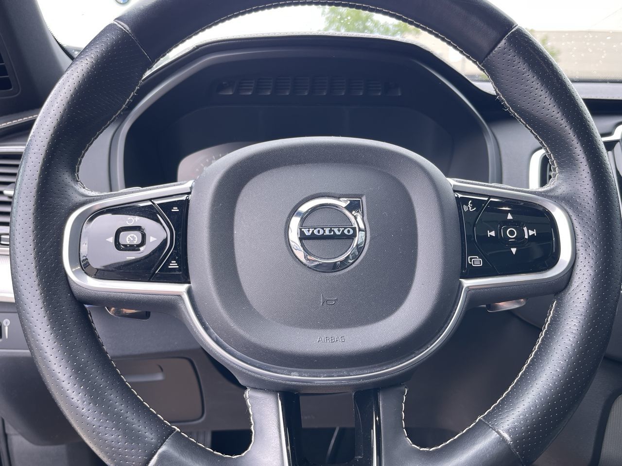 Volvo XC90  2017 à Calgary, Alberta