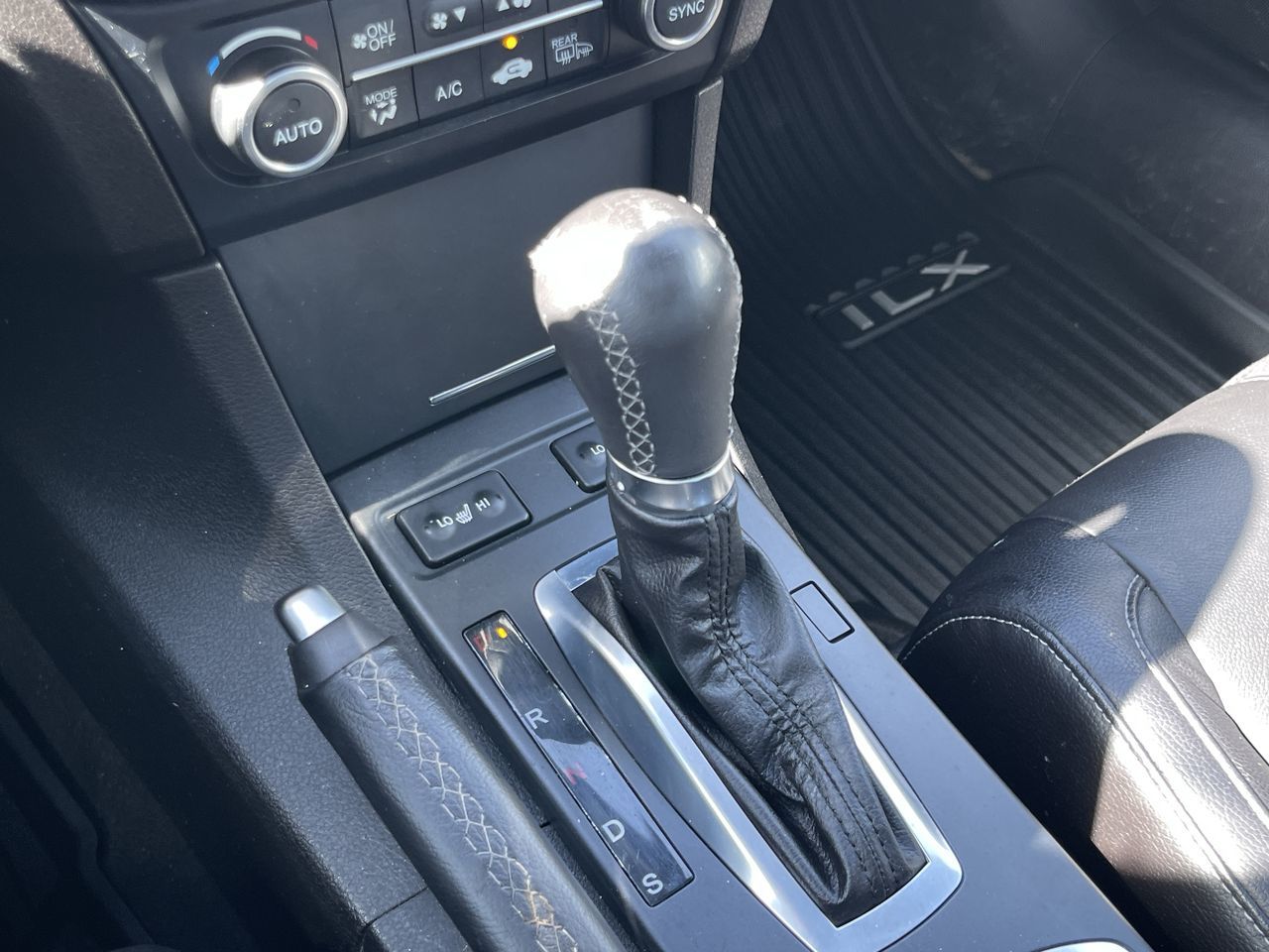 Acura ILX  2019 à Calgary, Alberta