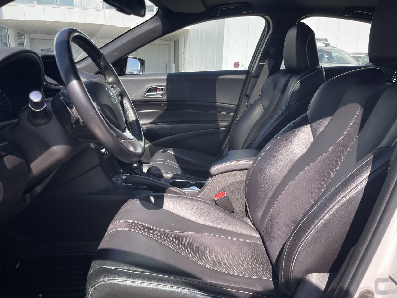 Acura ILX  2019 à Calgary, Alberta