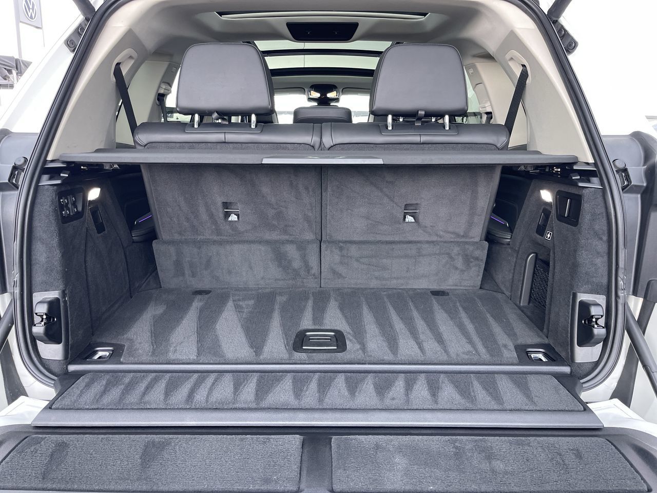 2023 BMW X7 in Calgary, Alberta