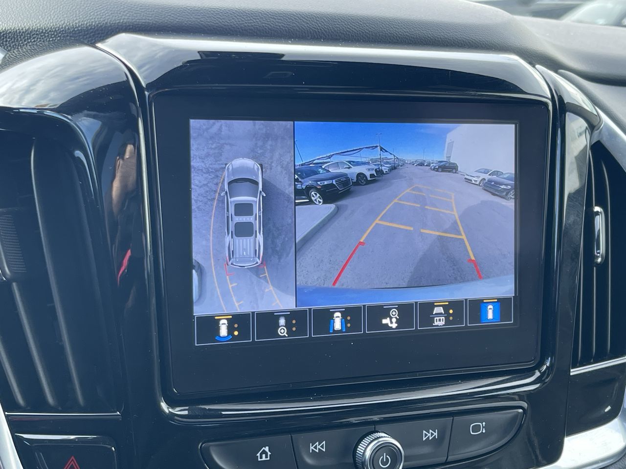 Chevrolet Traverse  2022 à Calgary, Alberta