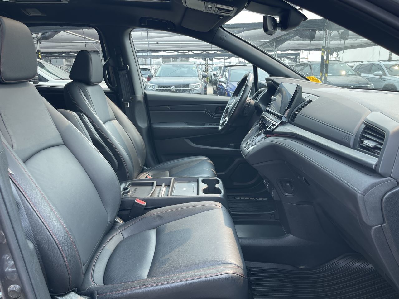 2025 Honda Odyssey in Calgary, Alberta