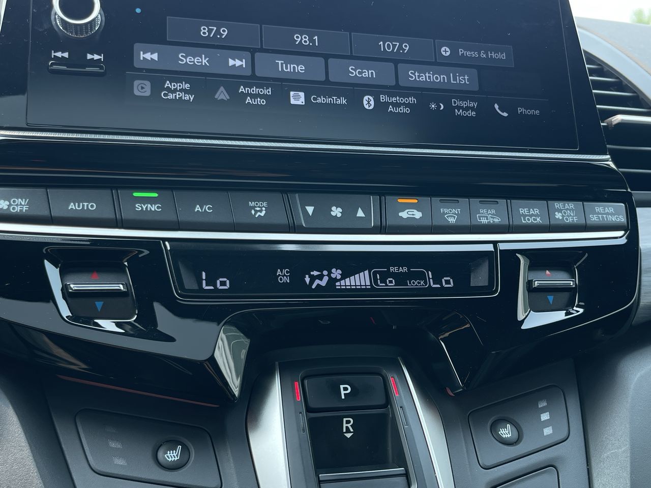 2025 Honda Odyssey in Calgary, Alberta