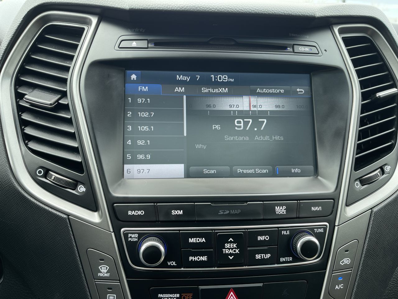 Hyundai Santa Fe Sport  2017 à Calgary, Alberta