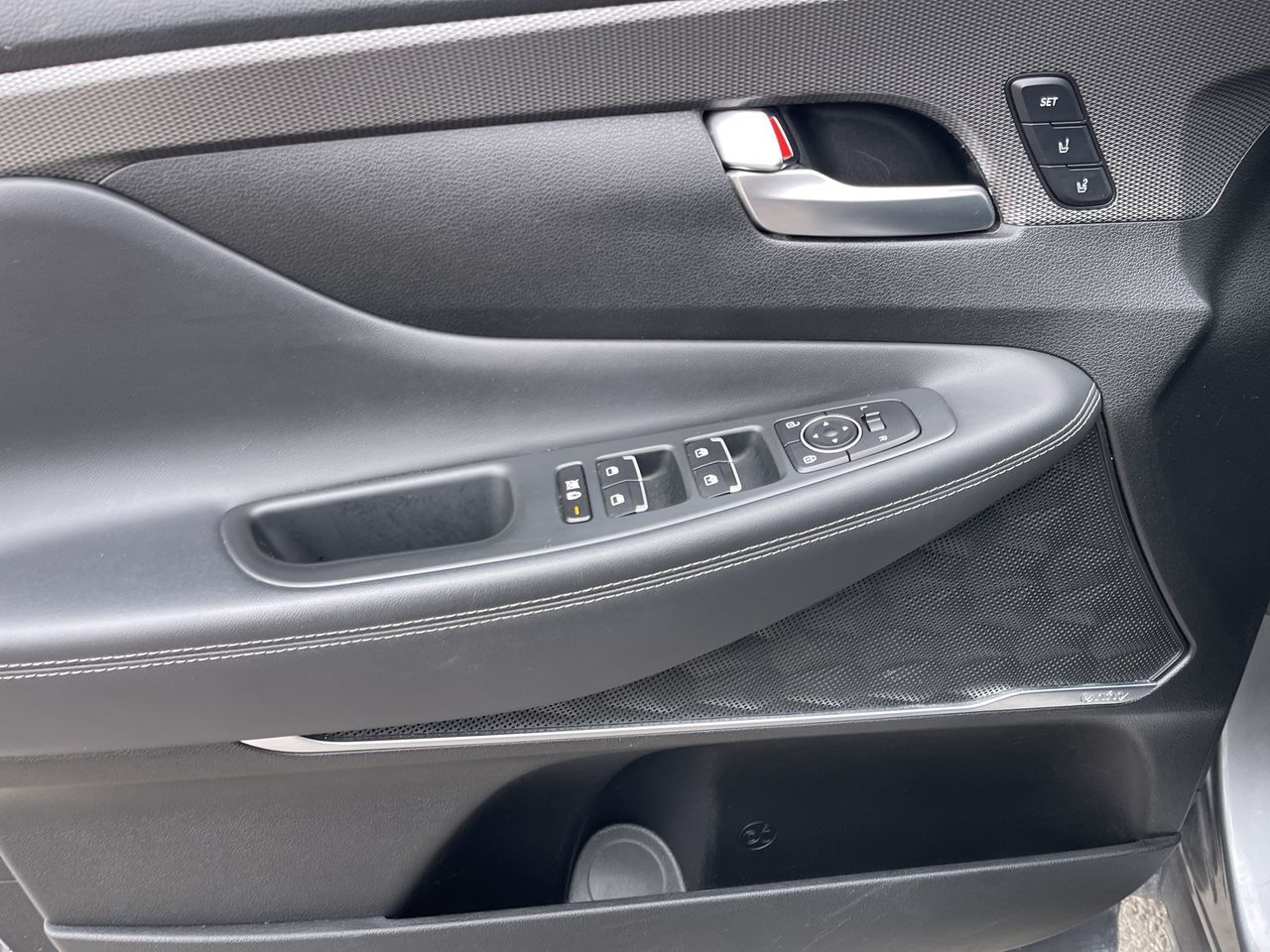 Hyundai Santa Fe  2019 à Calgary, Alberta