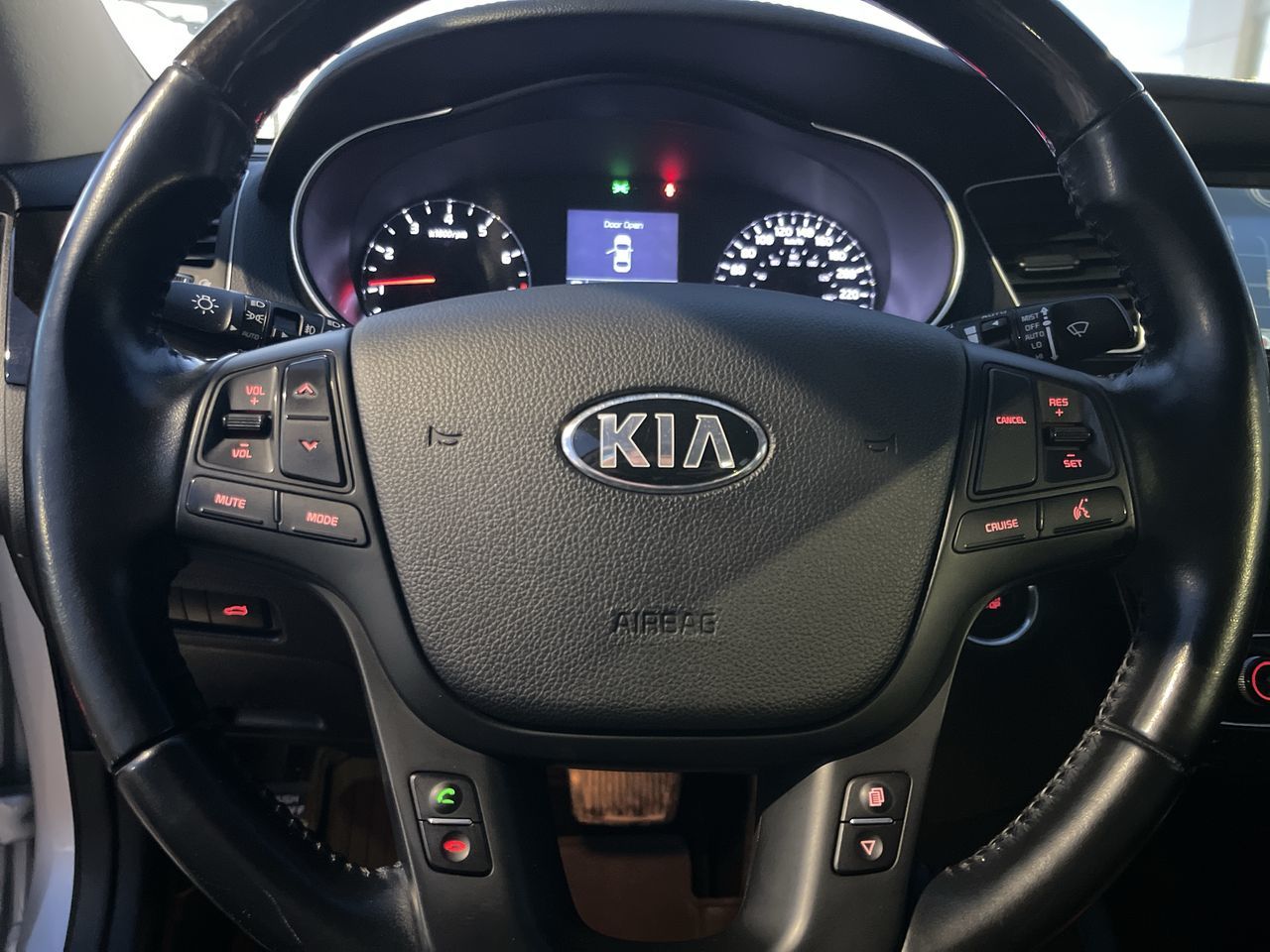2016 Kia Cadenza