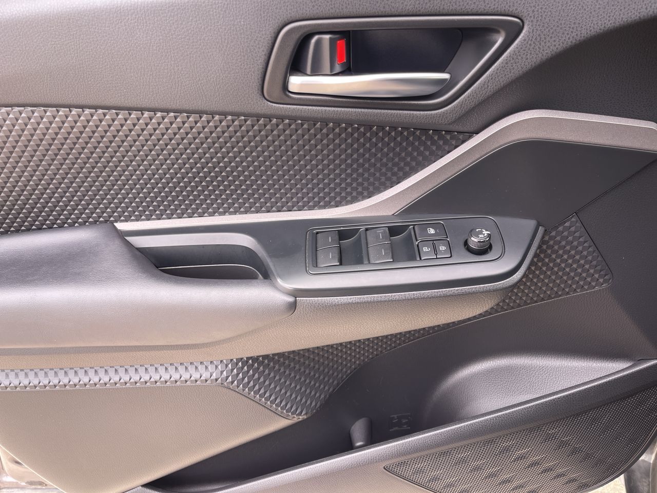 Toyota C-HR  2022 à Calgary, Alberta