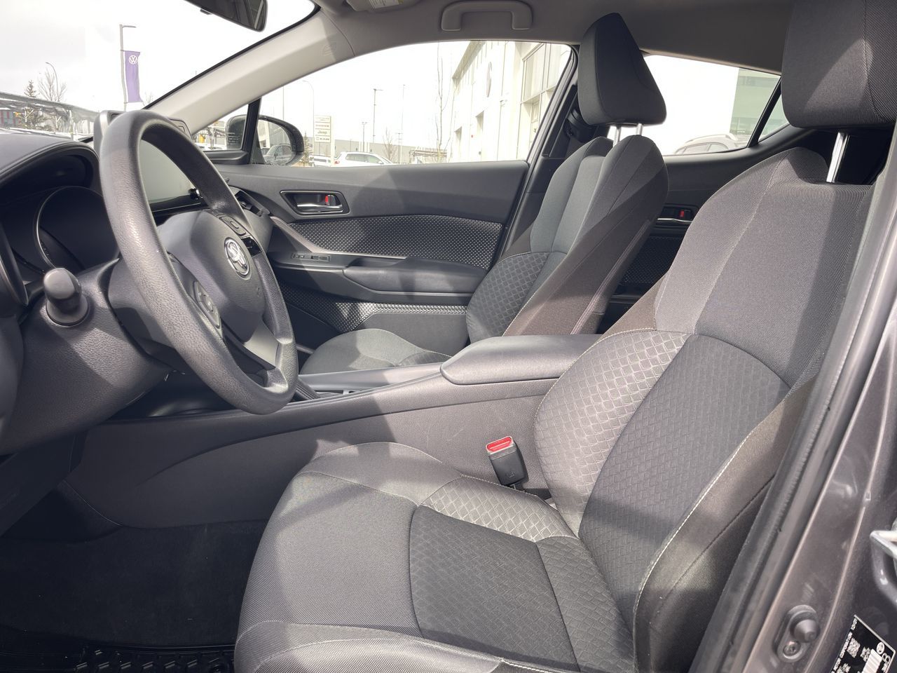 Toyota C-HR  2022 à Calgary, Alberta