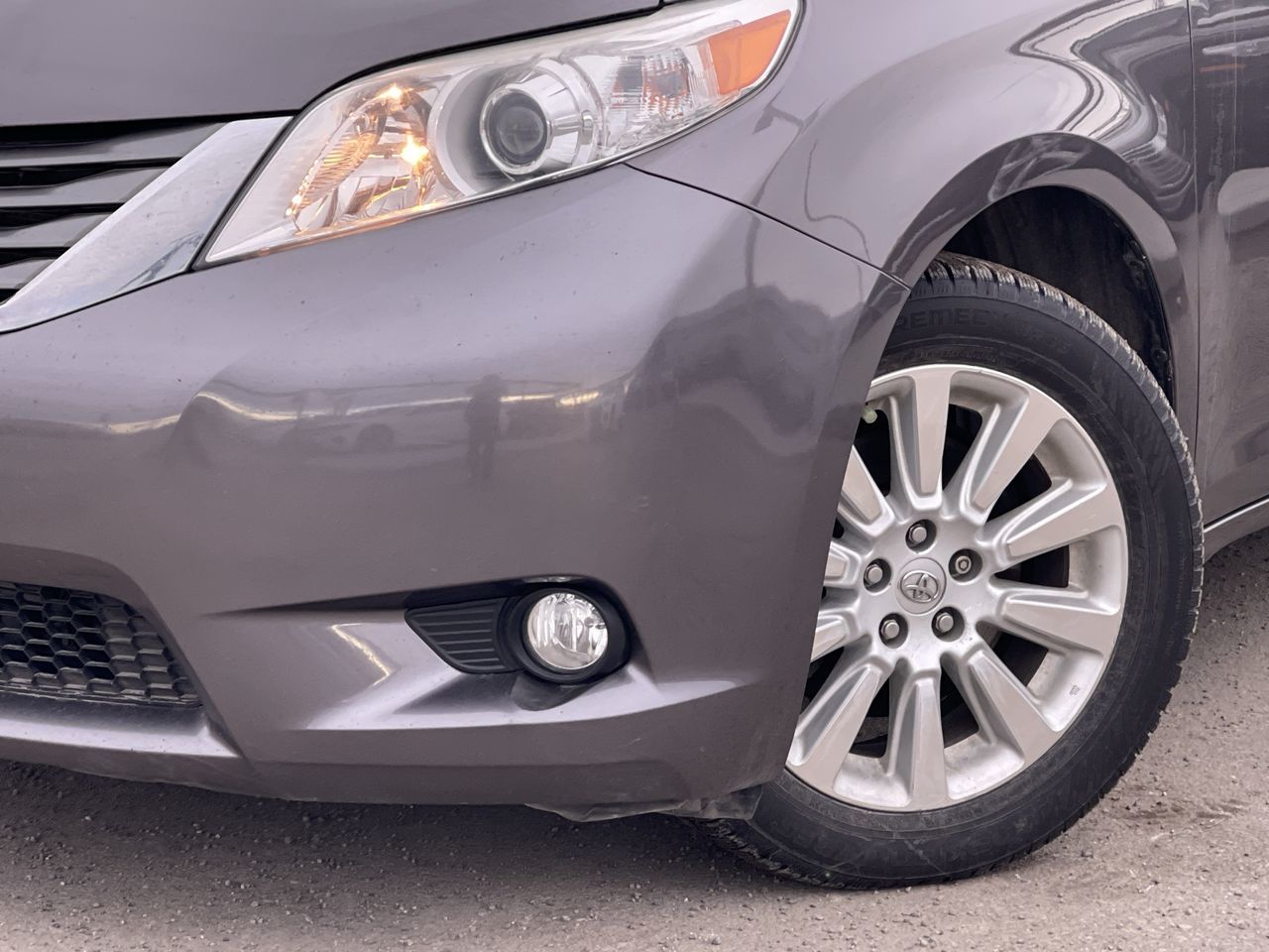 2014 Toyota Sienna in Calgary, Alberta