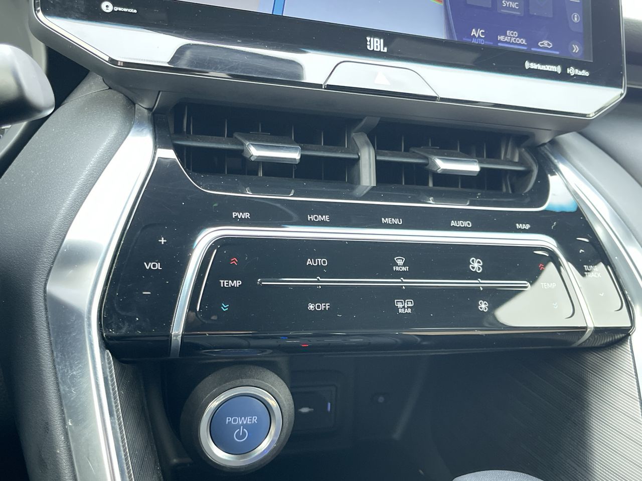 Toyota Venza Hybrid  2021 à Calgary, Alberta