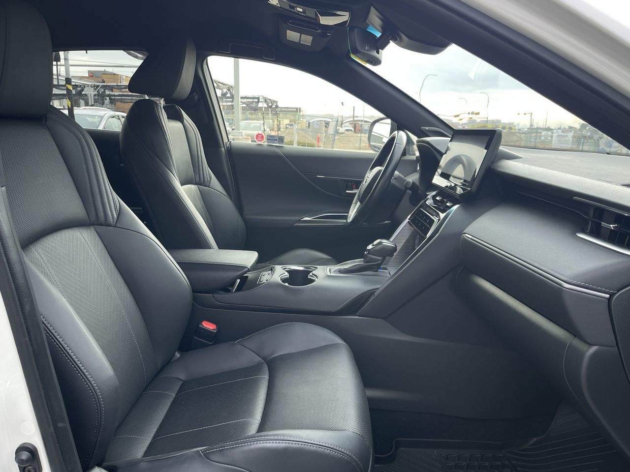 Toyota Venza Hybrid  2021 à Calgary, Alberta