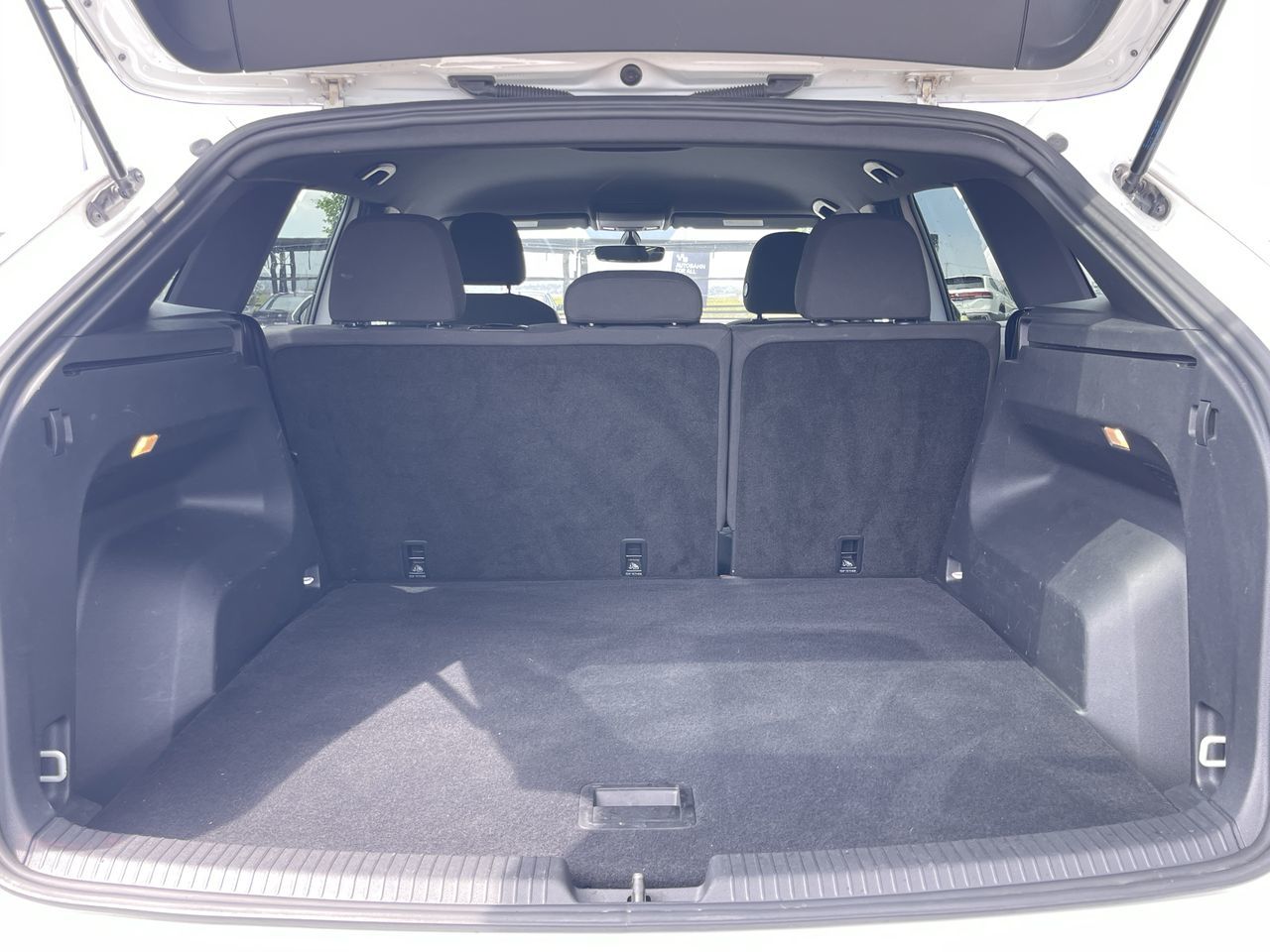 Volkswagen Atlas Cross Sport  2020 à Calgary, Alberta
