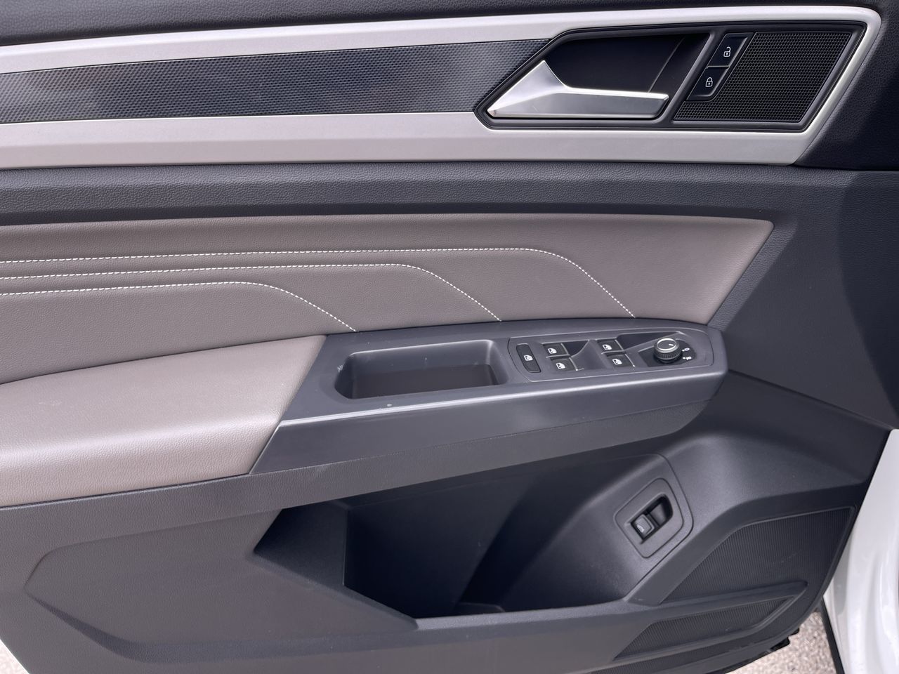 2021 Volkswagen Atlas Cross Sport in Calgary, Alberta