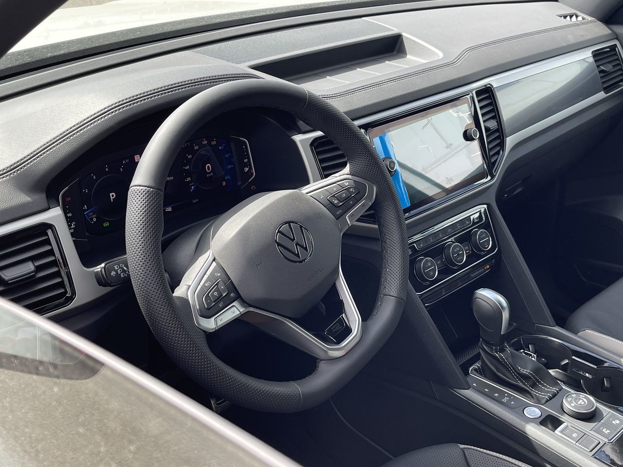 Volkswagen Atlas Cross Sport  2022 à Calgary, Alberta