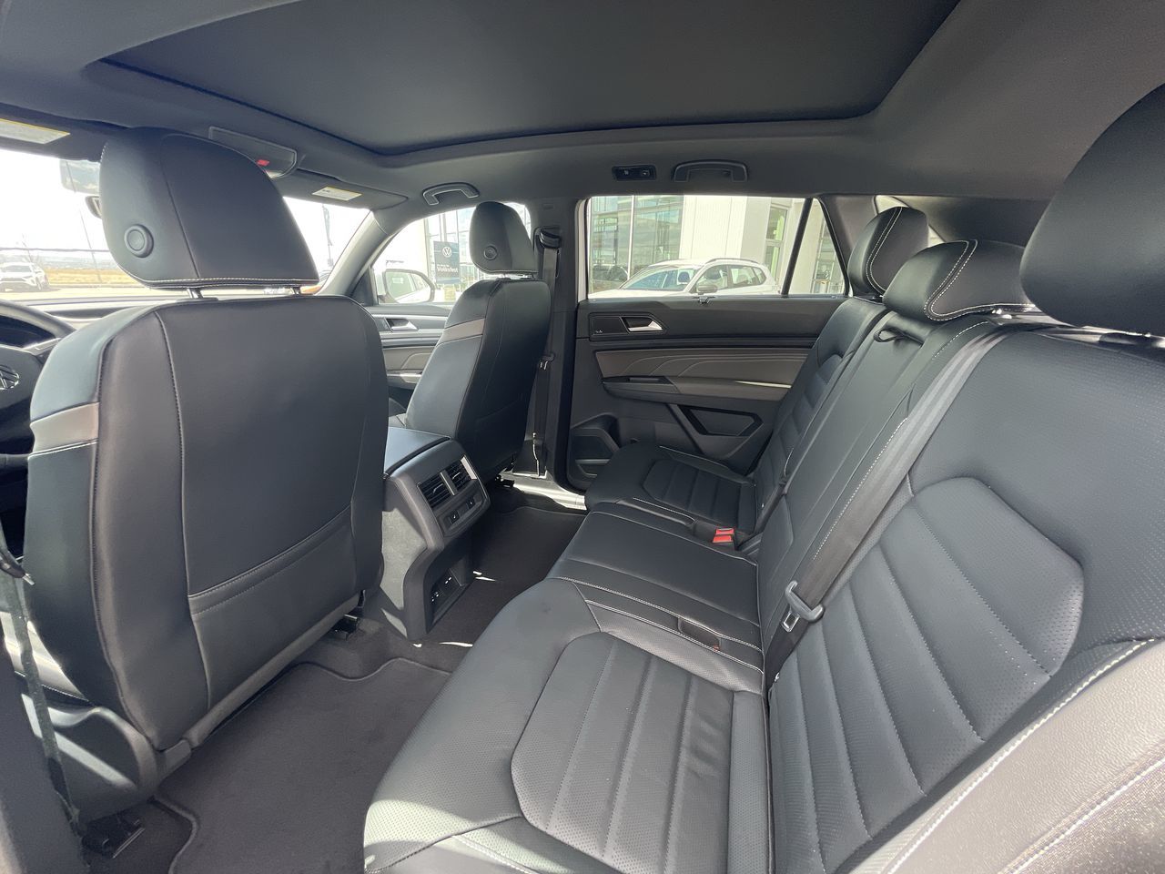 Volkswagen Atlas Cross Sport  2022 à Calgary, Alberta