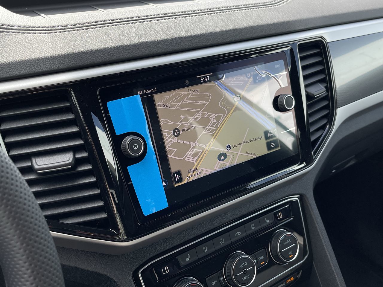 Volkswagen Atlas Cross Sport  2022 à Calgary, Alberta