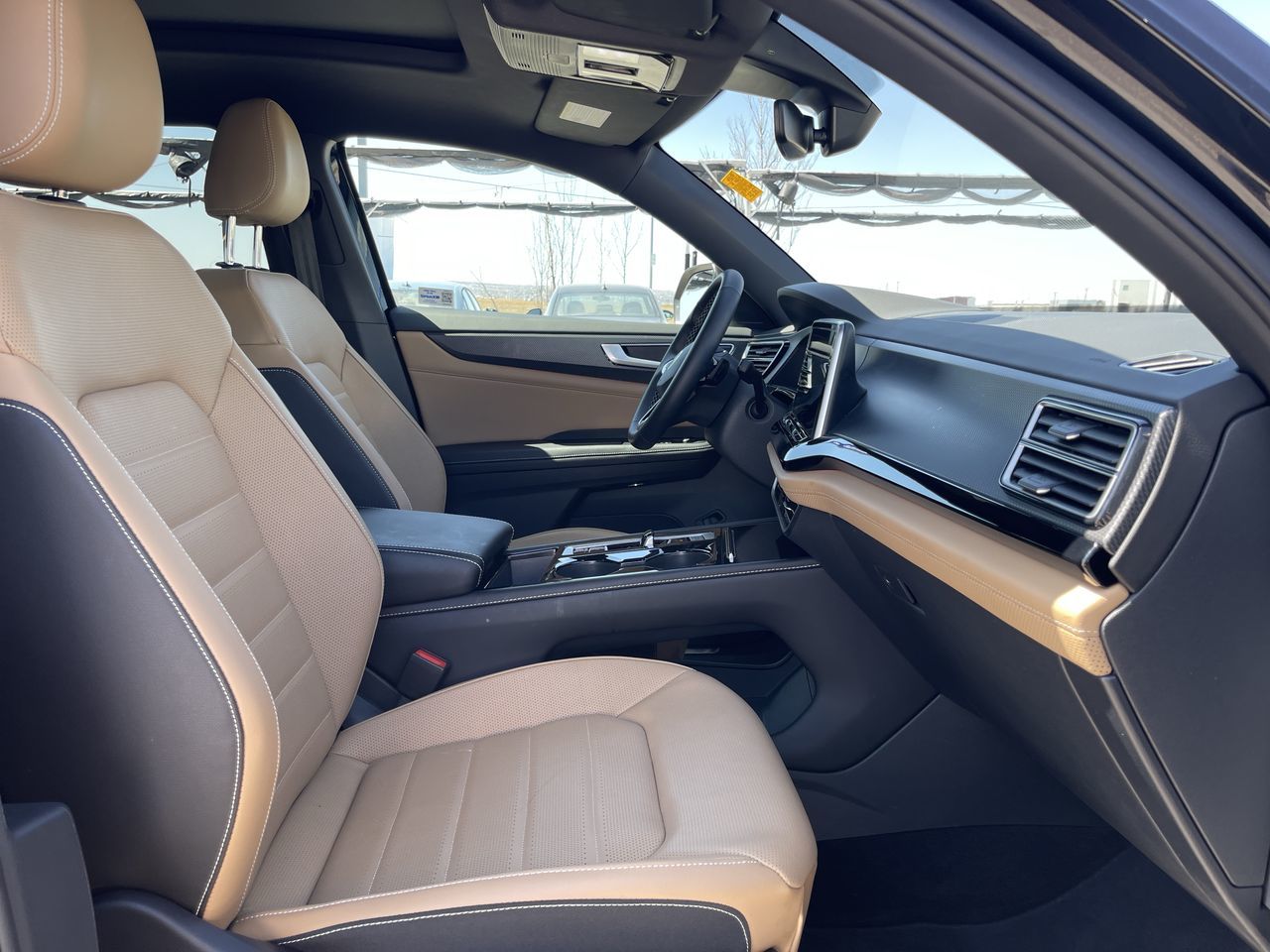 Volkswagen Atlas Cross Sport  2024 à Calgary, Alberta