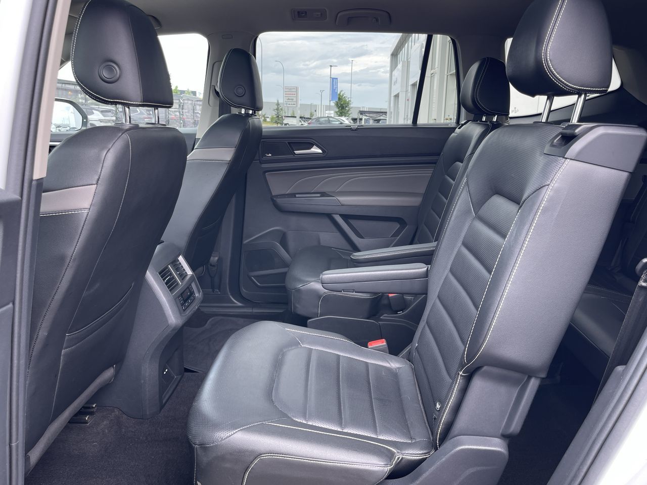Volkswagen Atlas  2022 à Calgary, Alberta
