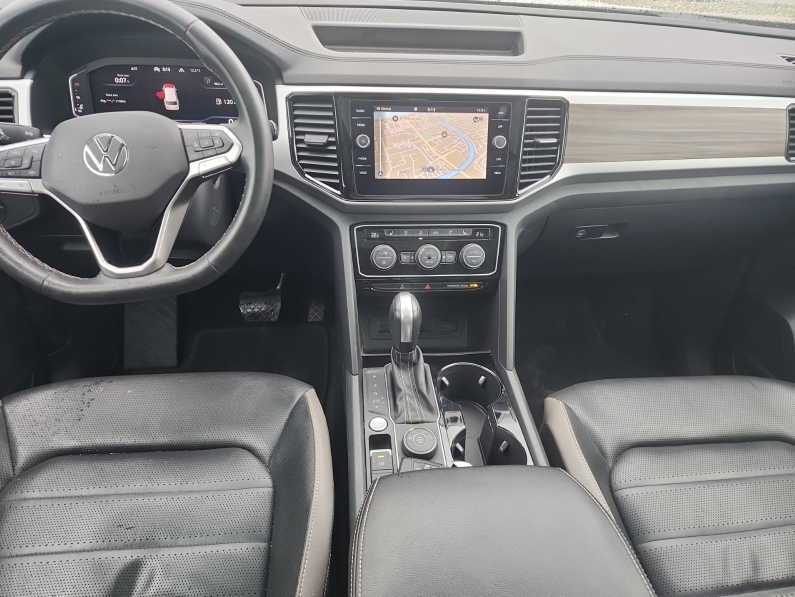 2022 Volkswagen Atlas in Calgary, Alberta