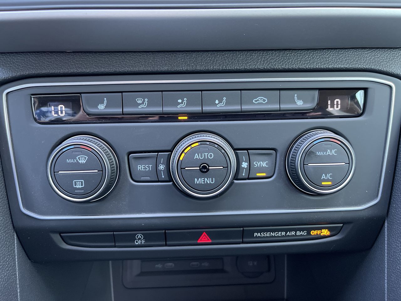 2022 Volkswagen Atlas in Calgary, Alberta