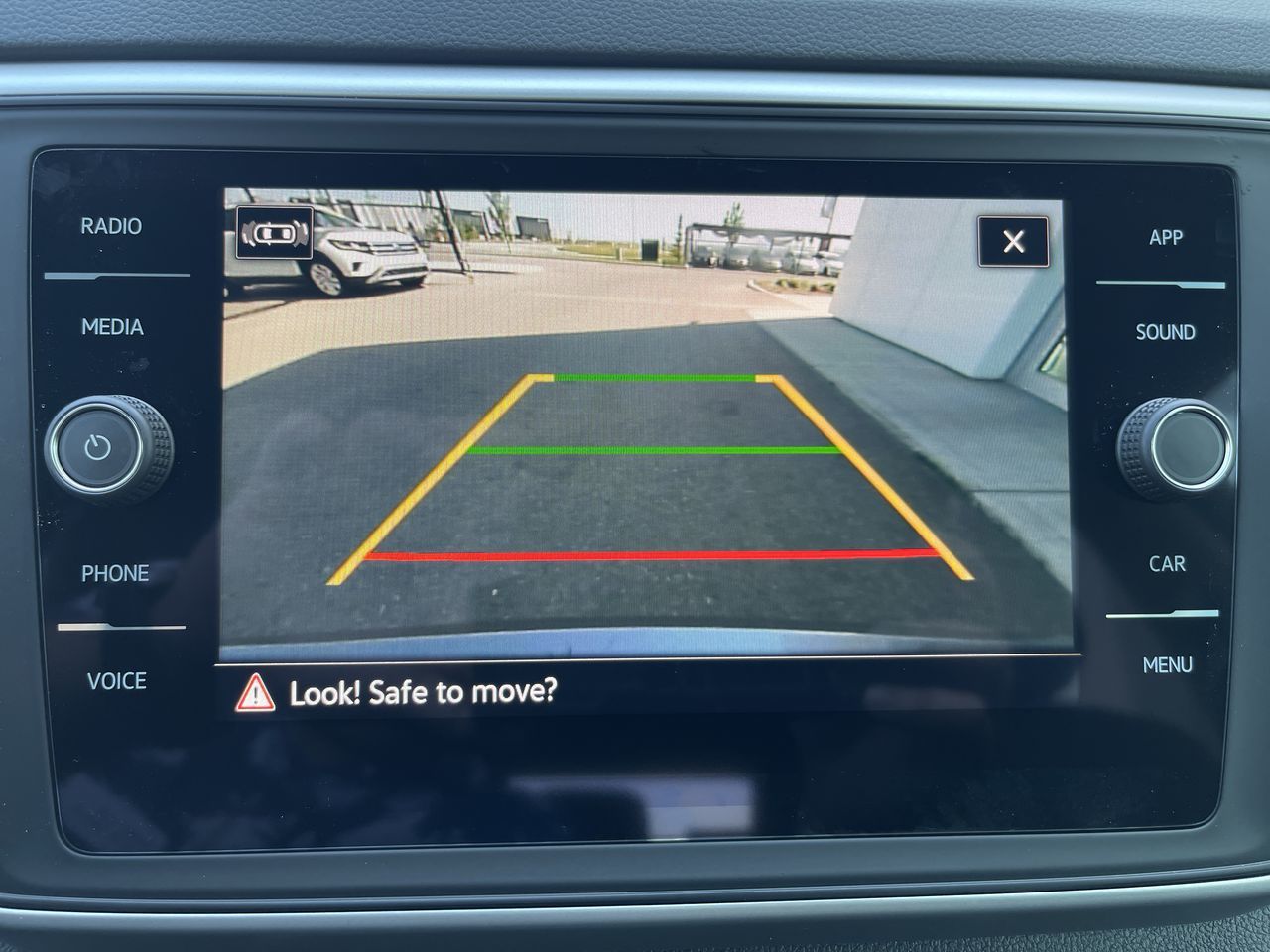 2022 Volkswagen Atlas in Calgary, Alberta