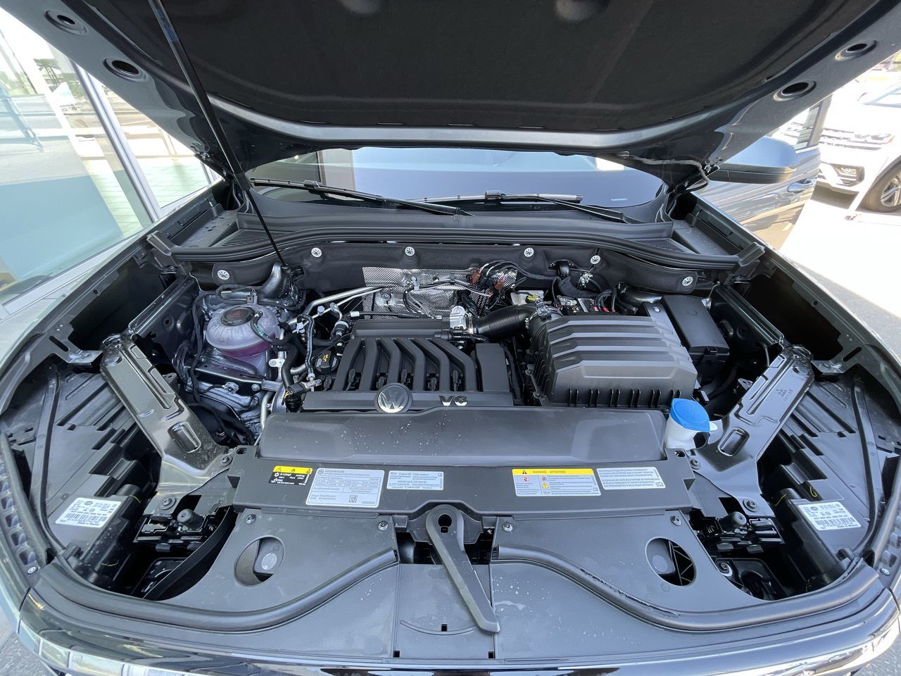 2022 Volkswagen Atlas in Calgary, Alberta