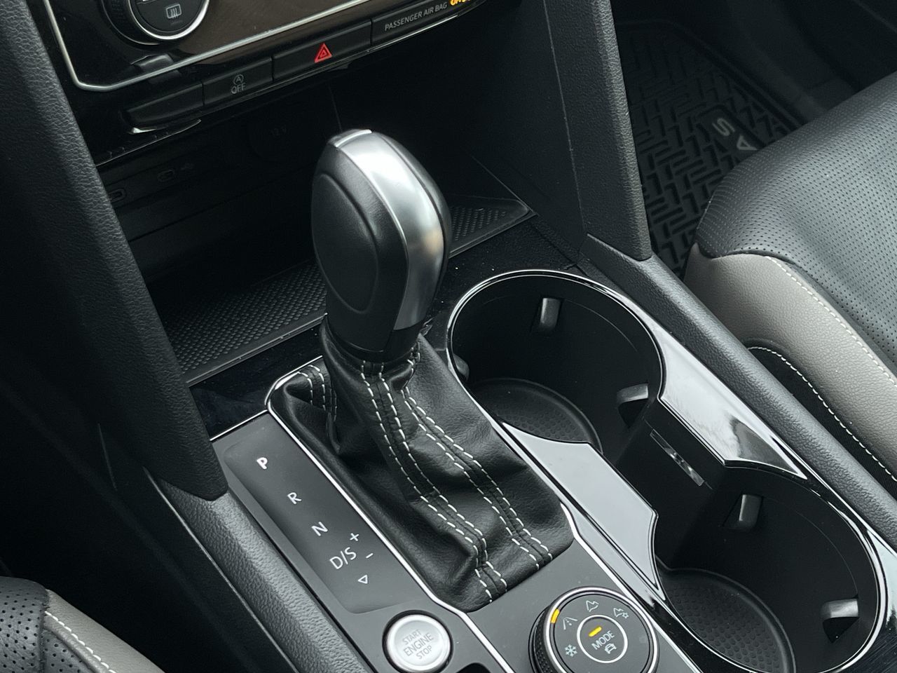 2023 Volkswagen Atlas in Calgary, Alberta