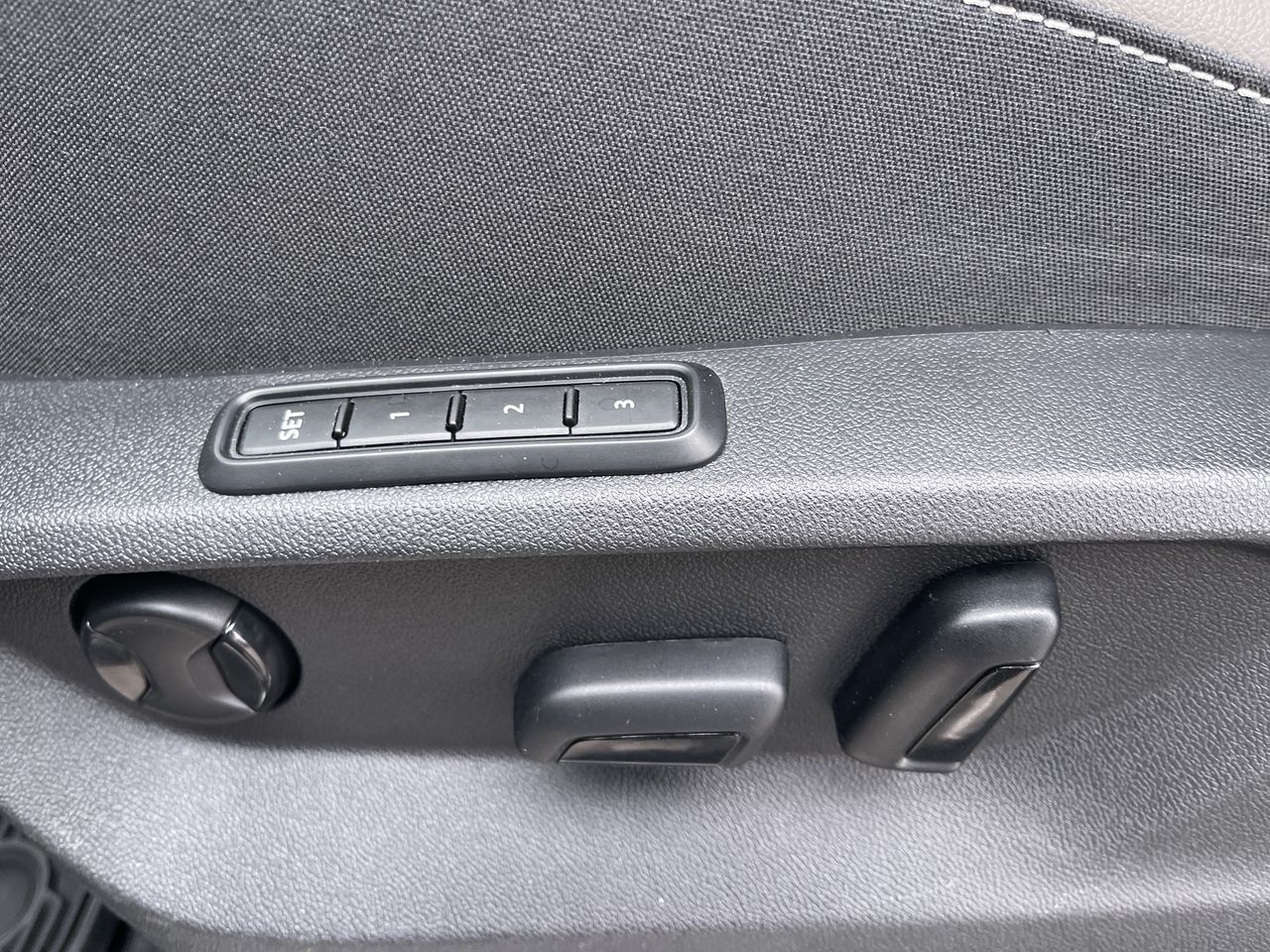 2023 Volkswagen Atlas in Calgary, Alberta