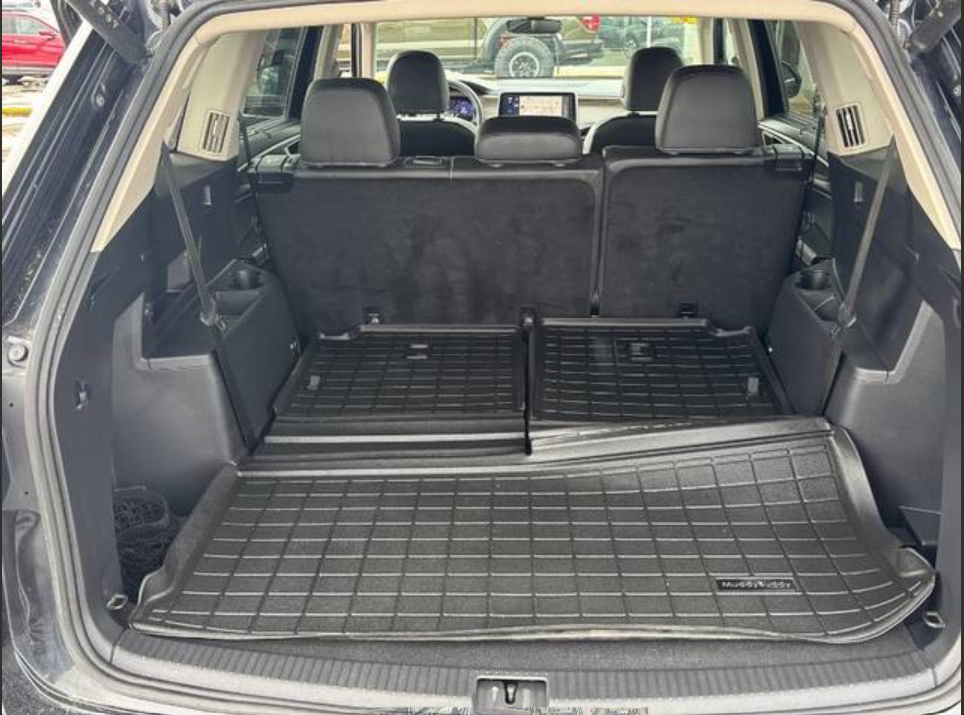 2024 Volkswagen Atlas in Calgary, Alberta