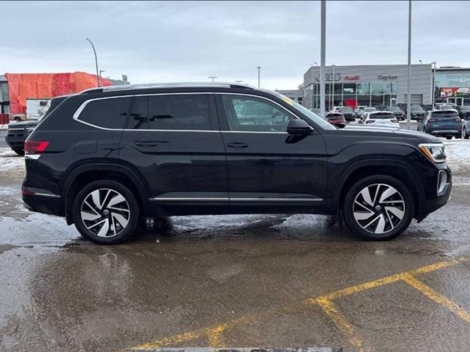2024 Volkswagen Atlas in Calgary, Alberta