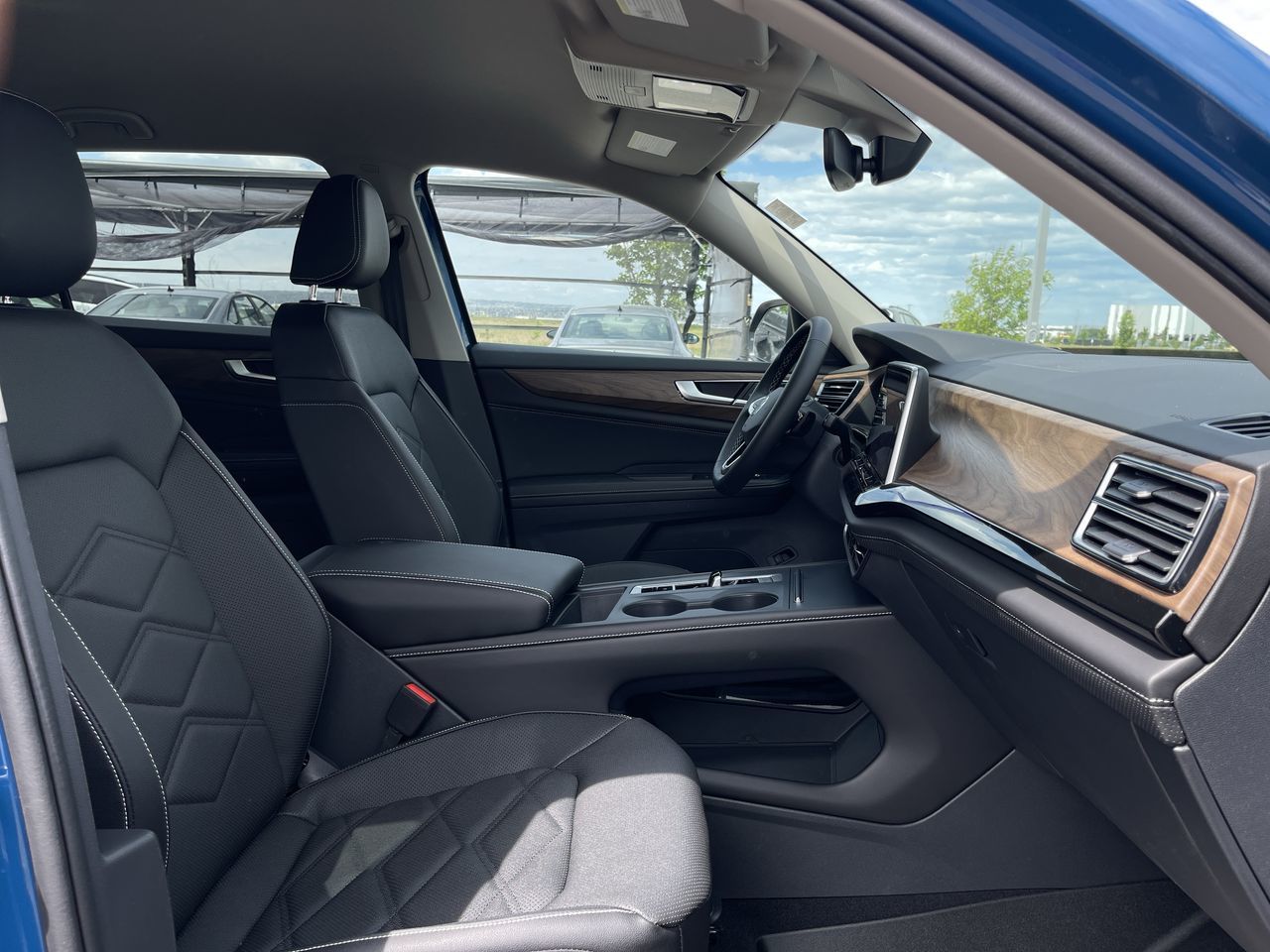 2025 Volkswagen Atlas in Calgary, Alberta