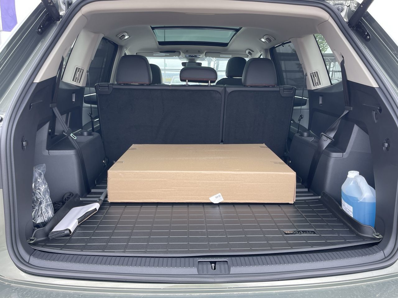 2025 Volkswagen Atlas in Calgary, Alberta