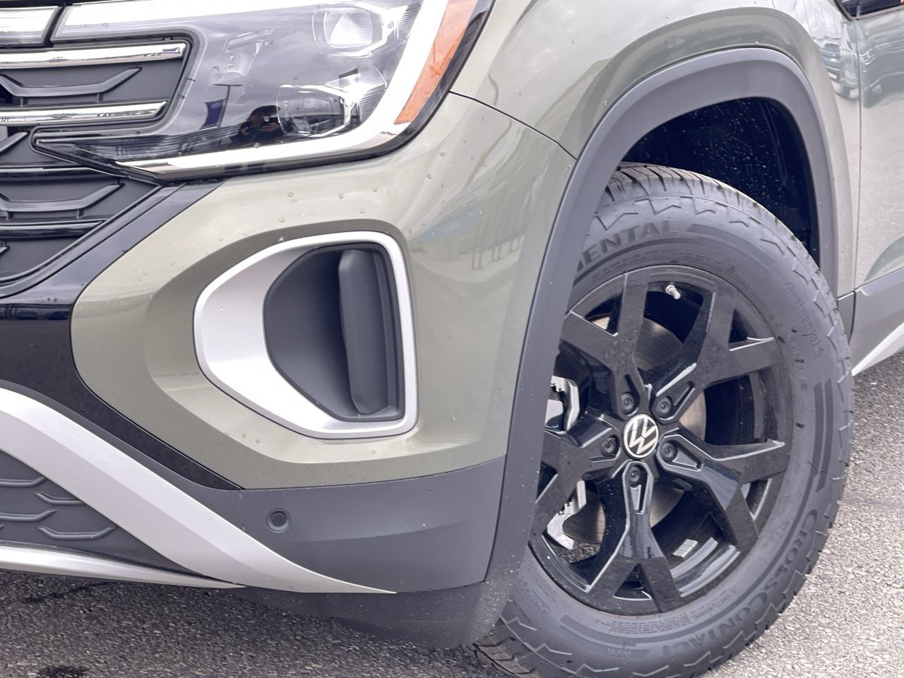 2025 Volkswagen Atlas in Calgary, Alberta