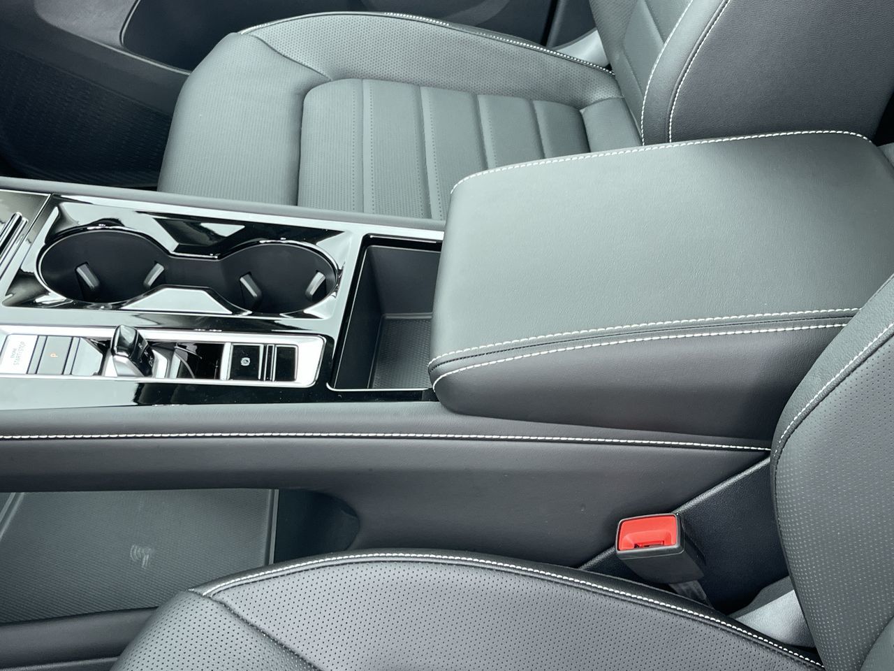 2025 Volkswagen Atlas in Calgary, Alberta