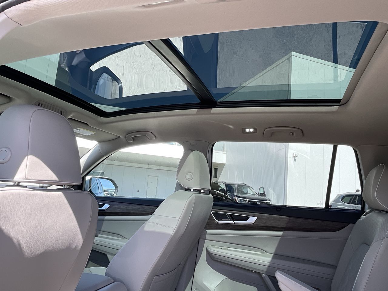 2026 Volkswagen Atlas in Calgary, Alberta