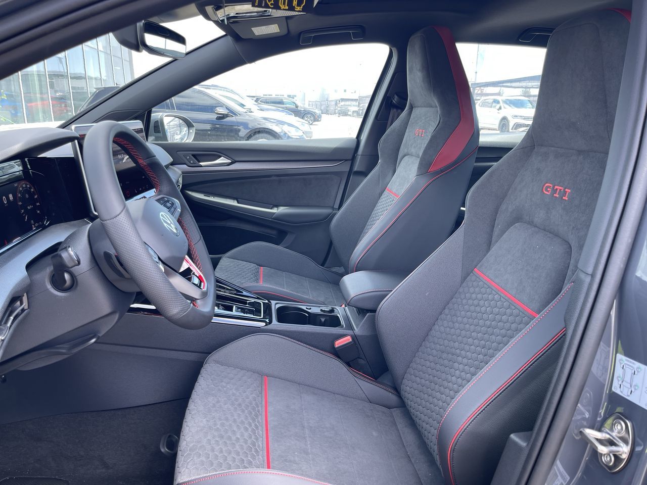 Volkswagen Golf GTI  2025 à Calgary, Alberta