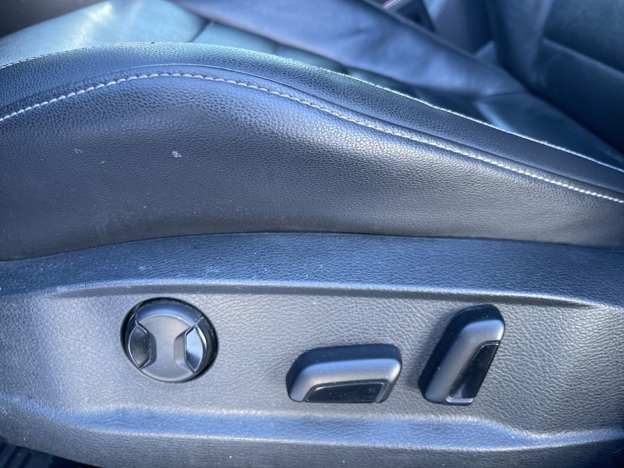 2017 Volkswagen Golf R in Calgary, Alberta