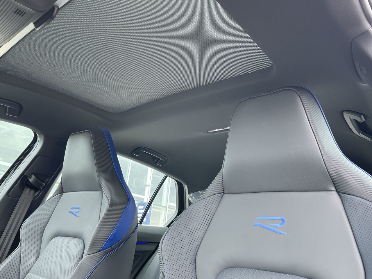 2024 Volkswagen Golf R
