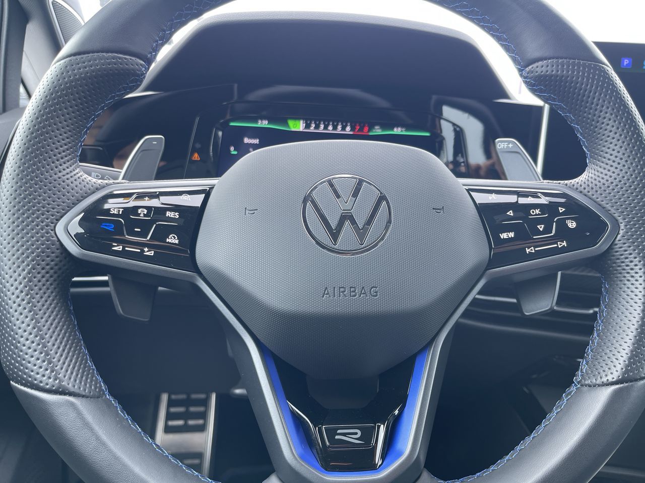 2025 Volkswagen Golf R