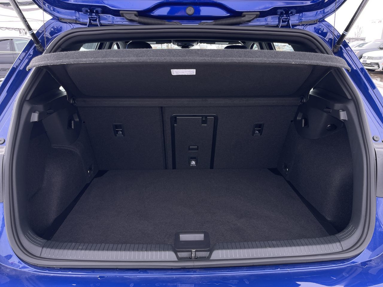 2025 Volkswagen Golf R