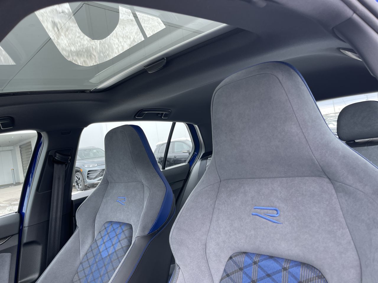 2025 Volkswagen Golf R