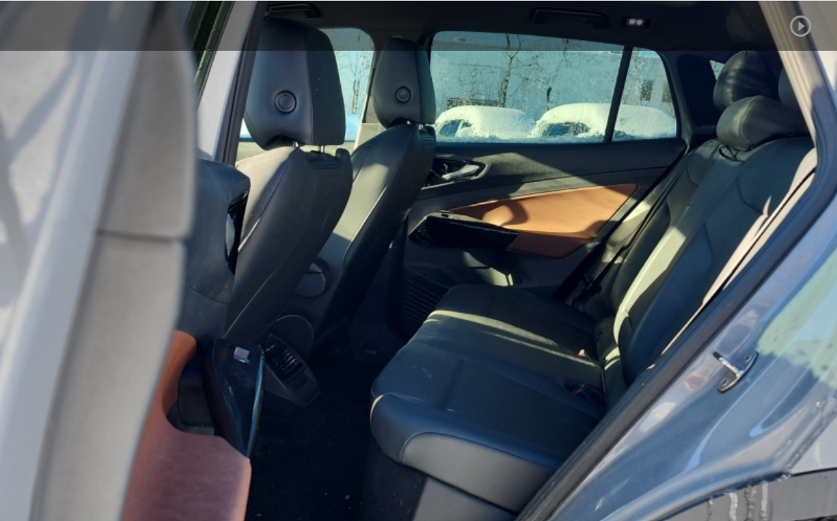 Volkswagen ID.4  2021 à Calgary, Alberta